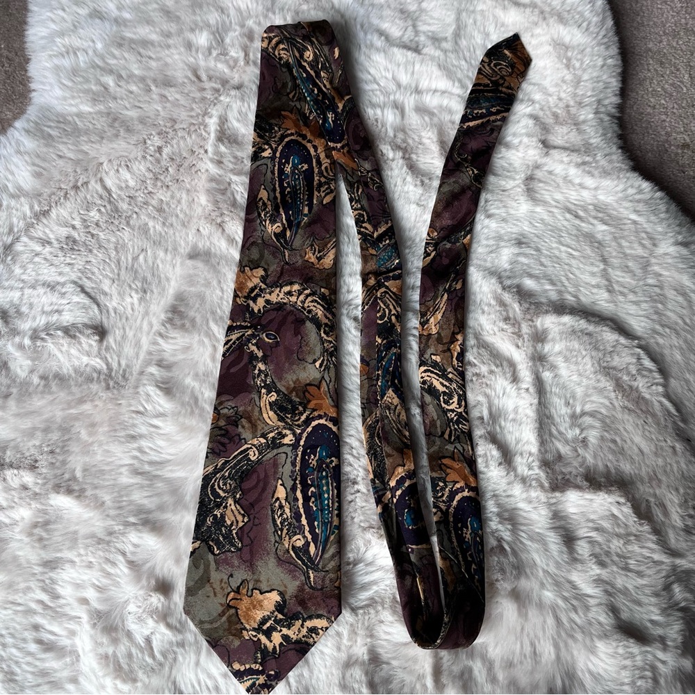 100% silk Retro Tie